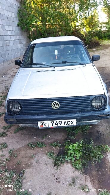 сигнализация и центральный замок: Volkswagen Golf: 1988 г., 1.8 л, Механика, Бензин, Хэтчбэк