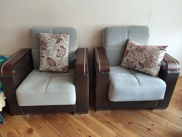 Divan və masa dəstləri: İşlənmiş, Di̇van-kravat, Qonaq otağı üçün, Açılmayan, Azərbaycan
