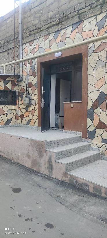 Ev üçün digər mallar: Kənd Əhmədlidə təcili 3 otaqli ev satılır.54 kavdrat işıq su və qaz — 10
