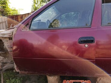 Daewoo: Daewoo Nexia: 2005 г., 1.6 л, Механика, Бензин, Седан — 2