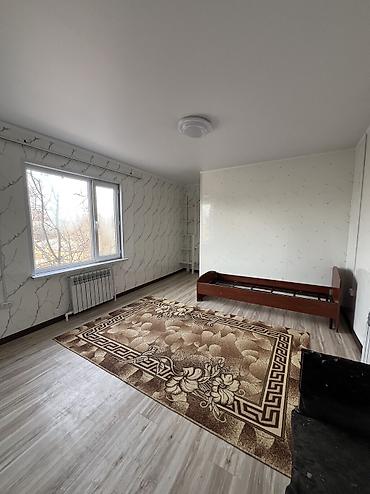 Долгосрочная аренда комнат: 30 м², С мебелью — 12