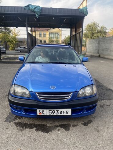 тойа: Toyota Avensis: 1998 г., 1.8 л, Механика, Бензин, Хэтчбэк