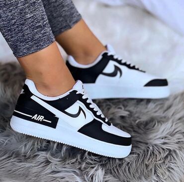 patike za tinejdžerke: Trainers, size - 46