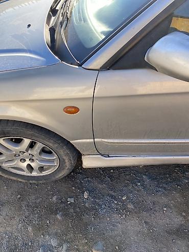 Subaru: Subaru Legacy: 2000 г., 0.2 л, Механика, Бензин, Седан — 5