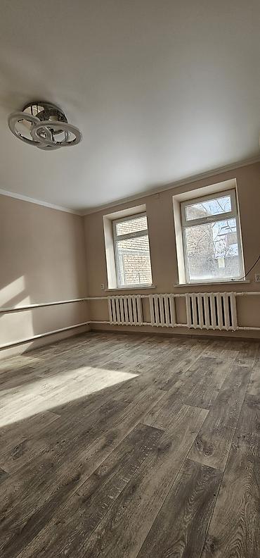 Продажа коттеджей и домов: Продаётся добротный кирпичный дом 85 кв.м на участке 3сотки в районе — 21