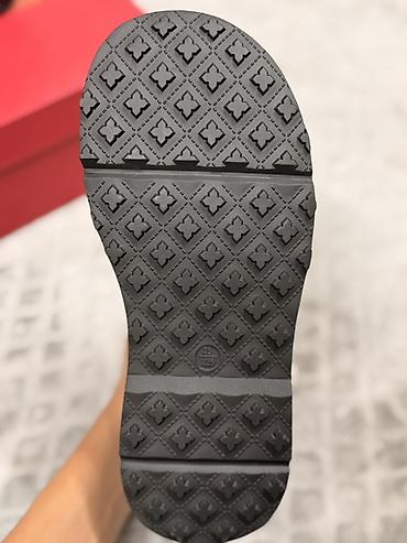 dr martens: Ботинки, 35, Miu Miu, Новый, цвет - Черный, Самовывоз, Бесплатная доставка — 4