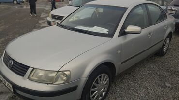 Volkswagen: Volkswagen Passat: 2000 г., 1.8 л, Механика, Бензин, Седан