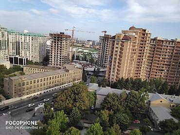 Mənzillər: Gənclik metrosunun yanında, Koroğlu Rəhimov küçəsi 13a ünvanında, ABU — 4
