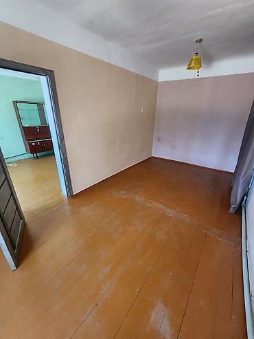 Продажа коттеджей и домов: Дом на продажу, 4 комнаты. Локация: Нижняя Аларча, первая — 7