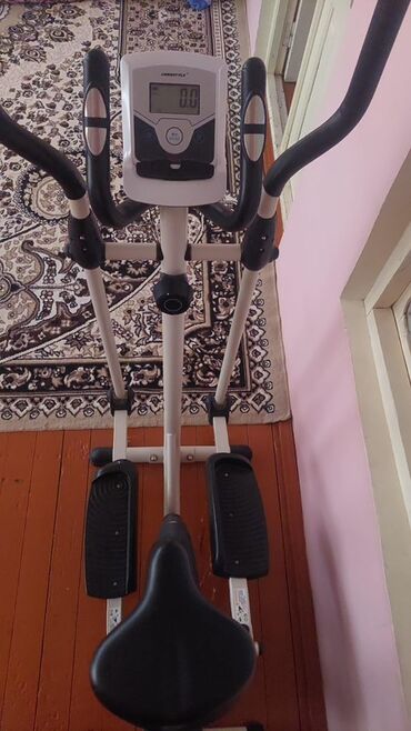 Trenajorlar: Kombinə edilmiş fitnes trenajoru – elliptik və velotrenajor