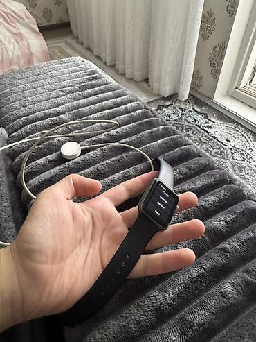 Apple Watch: Apple Watch Series е2, 42 мм - Корпус: алюминий Space Gray - Задняя — 5