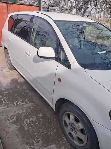 Toyota: Toyota Ipsum: 2002 г., Минивэн — 2