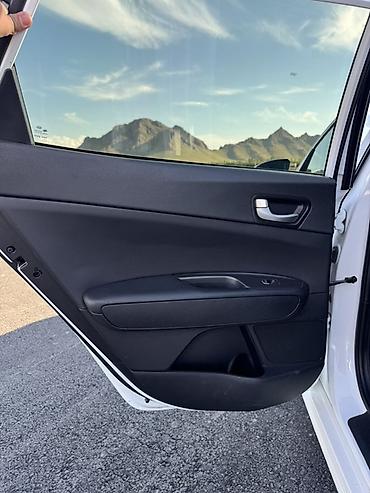Kia: Kia Optima: 2017 г., 2.4 л, Автомат, Бензин, Седан — 16