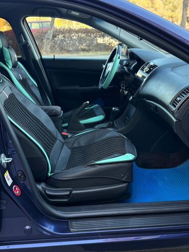 Honda: Honda Accord: 2004 г., 2 л, Автомат, Бензиновая, Седан — 6