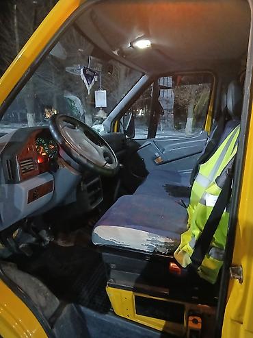 Другой строительный транспорт: Mercedes-Benz Sprinter 410D —2.9 самосвал с двойной кабиной — 5