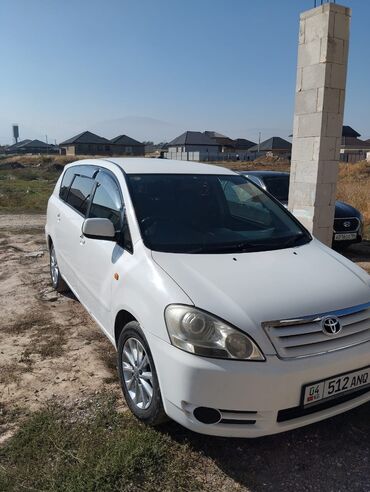 сиденья на эстиму: Toyota Ipsum: 2002 г., 2.4 л, Автомат, Бензин, Универсал