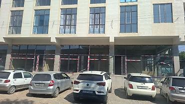 мойка салон красоты: Коммерческое помещение 100 м² в центре города Манас. - Формат — 1