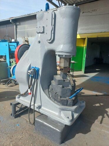 Čekići: APOKALIPSA DOO Kovački čekić MIN Prečnik klipa-trna : 250 mm — 1