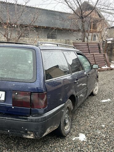 Volkswagen: Volkswagen Passat Variant: 1994 г., 1.8 л, Механика, Бензин, Универсал — 6