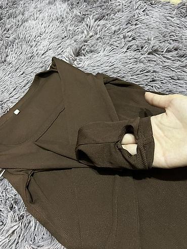 Костюмы: Hamısı 5azn futbolkalar oversize deffectleri yoxdur yenidirler — 6