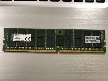 termal pasta: Operativ yaddaş (RAM) Kingston, 16 GB, 2133 Mhz, DDR4, PC üçün, İşlənmiş