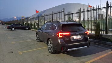 corolla runx: Subaru Outback: 2022 г., 2.5 л, Автомат, Бензин, Кроссовер