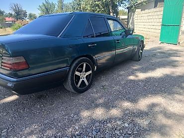 e38 bmw: Mercedes-Benz W124: 1995 г., 2.2 л, Автомат, Бензин, Седан — 4