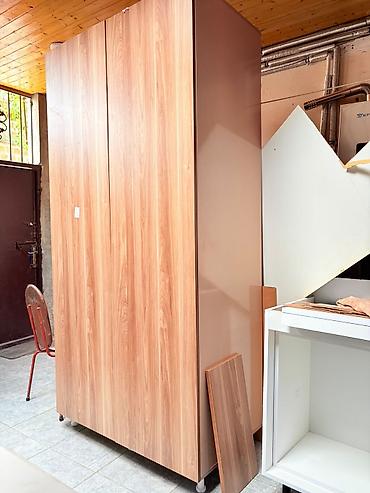 Yeni, 2 qapılı, Təkərli, Qəhvəyi, Açılan, Düz dolab lalafo.az -da Yeni, 2 qapılı, Təkərli, Qəhvəyi, Açılan, Düz dolab