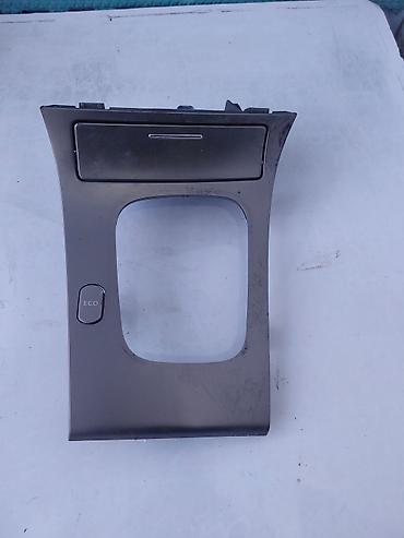 smart open: Сenter console Subaru 2005 г., Б/у, Оригинал, Япония — 1