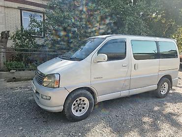 sen sulu: Toyota Regius: 2000 г., 2.7 л, Автомат, Газ, Минивэн — 4