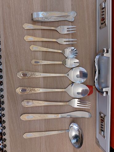 Süfrə ləvazimat dəstləri: Qasiq cengel desti. Yenidir istifade olunmuyub.cehiz alinib — 5