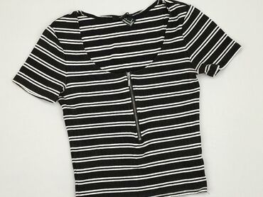czarne t shirty z dekoltem v: Top Forever 21, S, stan - Dobry