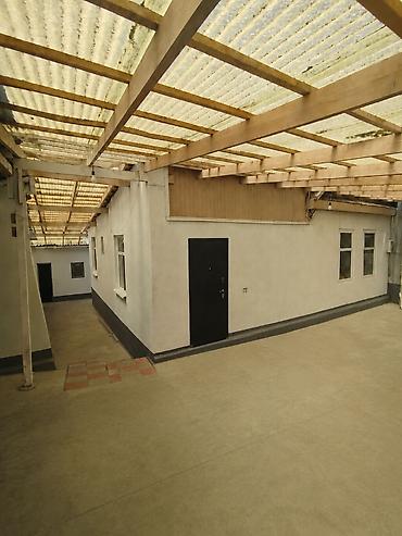 глоба: Продаётся просторный дом с большим участком в городе Каракол Адрес — 1