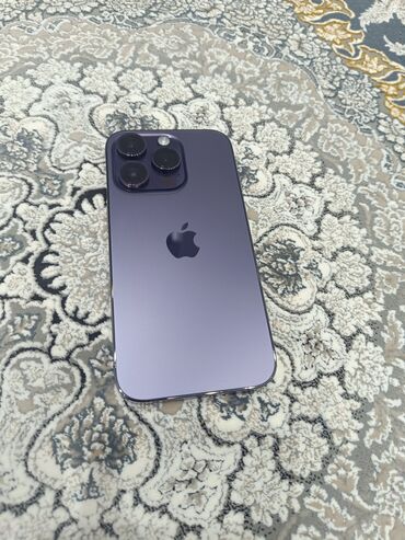 Apple iPhone: IPhone 14 Pro, Б/у, 256 ГБ, Deep Purple, Защитное стекло, Чехол, 91 %
