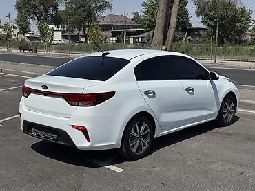 kio rio: Kia Rio: 2021 г., 1.6 л, Автомат, Бензин, Седан — 4