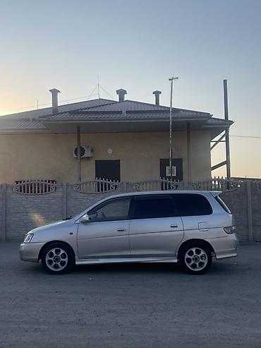 go park: Toyota Gaia: 2000 г., 2 л, Автомат, Бензин, Минивэн — 4