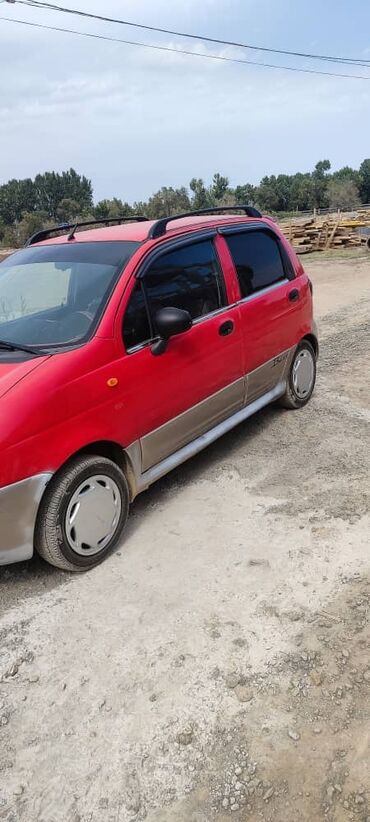 дево матис: Daewoo Matiz (Best), пятидверный хэтчбек, красный с серебристым низом