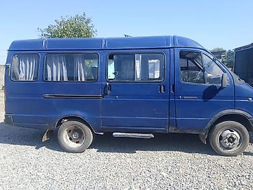 QAZ: GAZ Gazelle sərnişin mikroavtobusu - Yanacaq növü: dizel (üzərində — 2