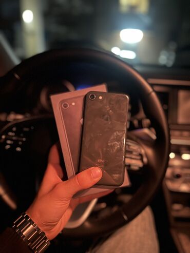 ayfon 6 s qiymeti: IPhone 8, 64 GB, Qara, Barmaq izi