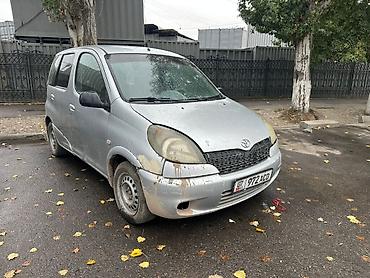 Toyota Yaris Verso: 2001 г., 1.3 л, Механика, Бензин, Минивэн