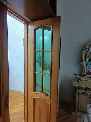 ev kirayəsi: Nerimanov rayon metroya yakin parkin yani ev kirayeverilir.600 manat — 1