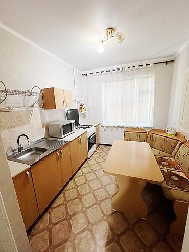 квартиру токмак: 3 комнаты, 62 м², 1 этаж, Косметический ремонт — 2