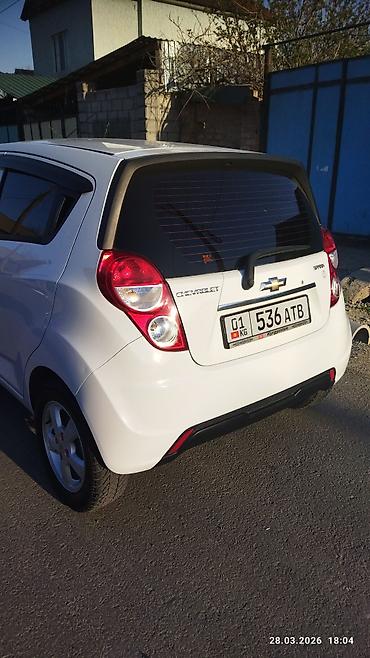 shevrolet lacetti: Chevrolet Spark: 2015 г., 1 л, Автомат, Бензин, Хэтчбэк — 8