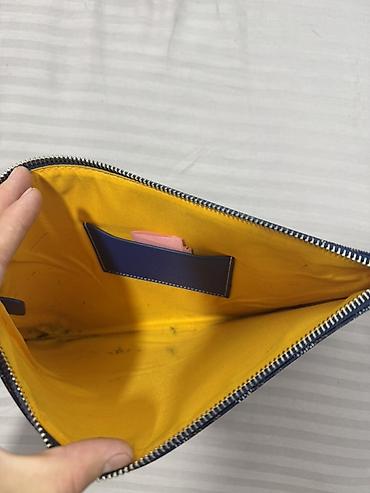 комтер: Сумка через плечо Goyard Paris в черно-сером цвете с фирменным узором — 5