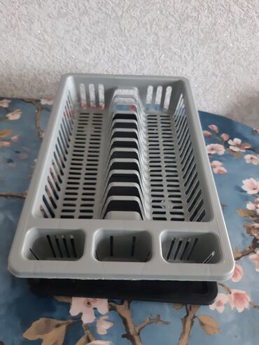 can əti harda olur: Mətbəx üçün plastik qab-qacaq qurudan stend - Rəng: boz (üst hissə) +