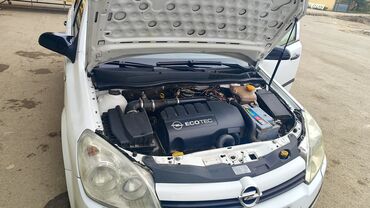 Opel: Opel Astra: 1.3 l | 2005 il 295000 km Universal — 12