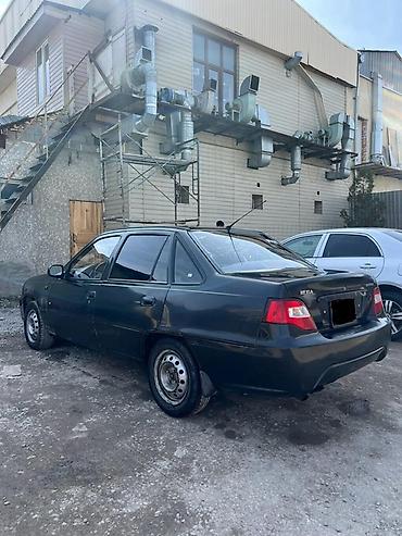 Аренда транспорта: Сдаю в аренду Daewoo Nexia 2, объем 1.5, простой мотор депозит 6000 — 2