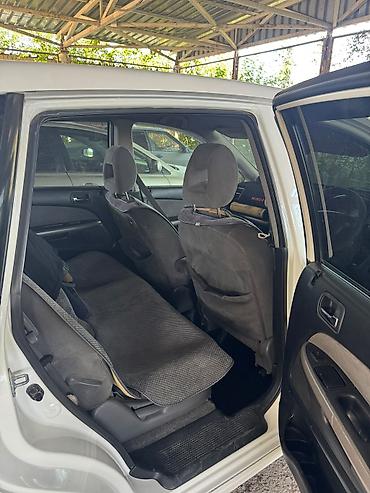 byd 06 ev: Honda Stream: 2005 г., 1.7 л, Автомат, Бензин, Минивэн — 6