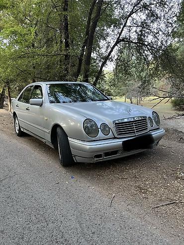 вложение: Mercedes-Benz E-Class: 1996 г., Седан — 1