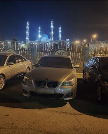 задний лабовой: BMW 5 series: 2004 г., 2.5 л, Типтроник, Бензин, Седан